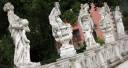Schloss-Wolfenbuettell_Vier-Statuen.jpg_ALT